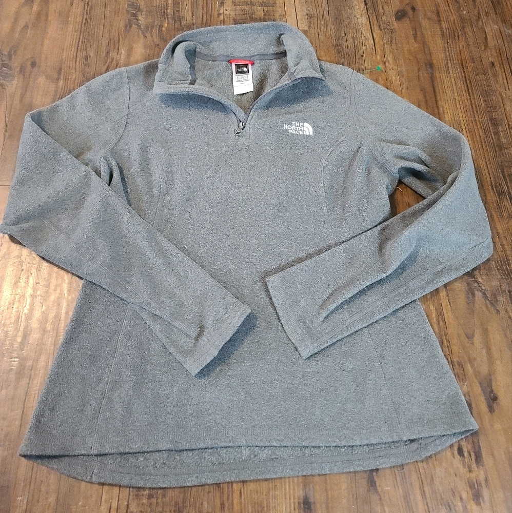 The North Face Fleece women's small gray pull over